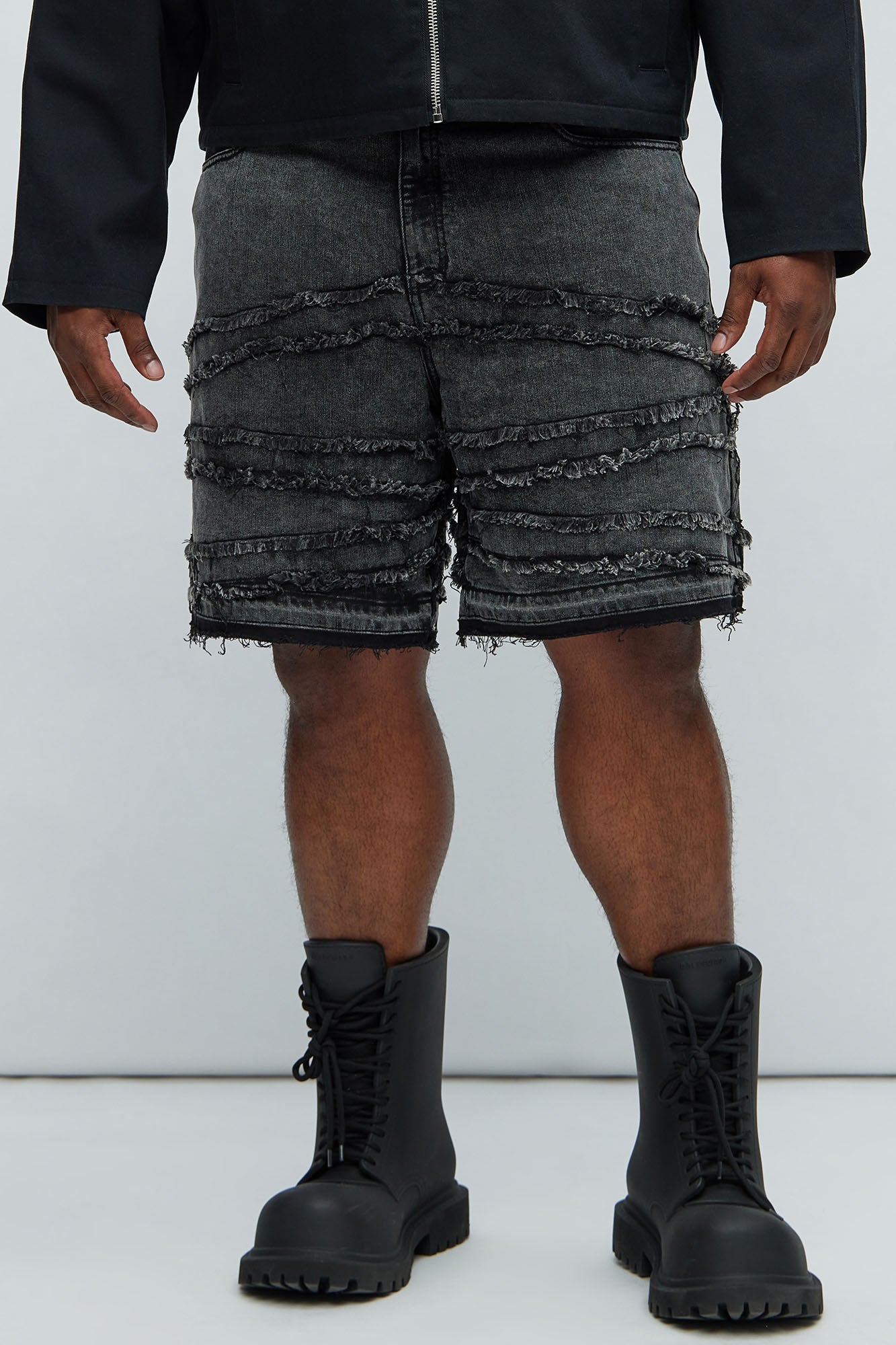 https://cdn.shopify.com/s/files/1/0293/9277/files/01-08-24_S7_88_ZDF01H410017_BlackWash_CZ_DJ_14-53-12_PLUS_30374_MP.jpg?v=1706750994