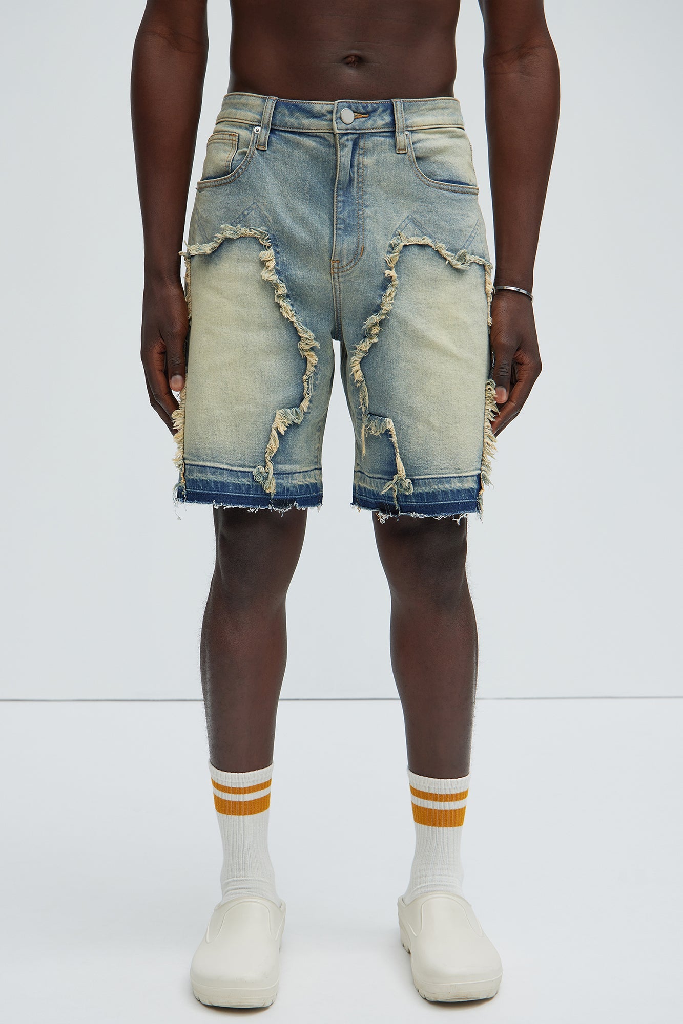 https://cdn.shopify.com/s/files/1/0293/9277/files/03-06-24_S7_91_ZDF01H410085_VintageBlueWash_KF_DJ_15-16-27_45488_PXF.jpg?v=1710617034