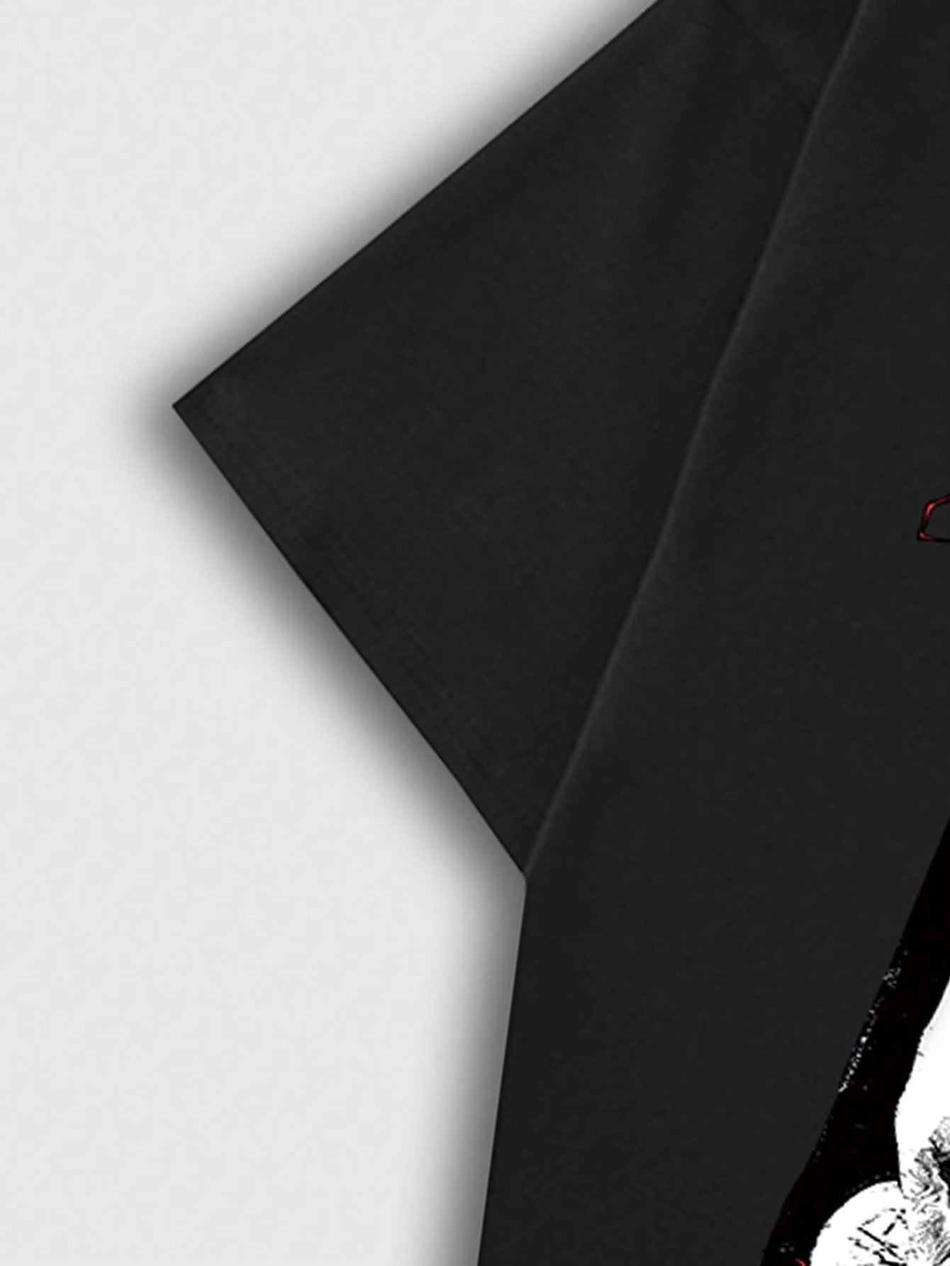 ROMWE Anime Men Anime Print Short Sleeve T-Shirt Is Suitable For Daily Wear In Spring And Summer, School
