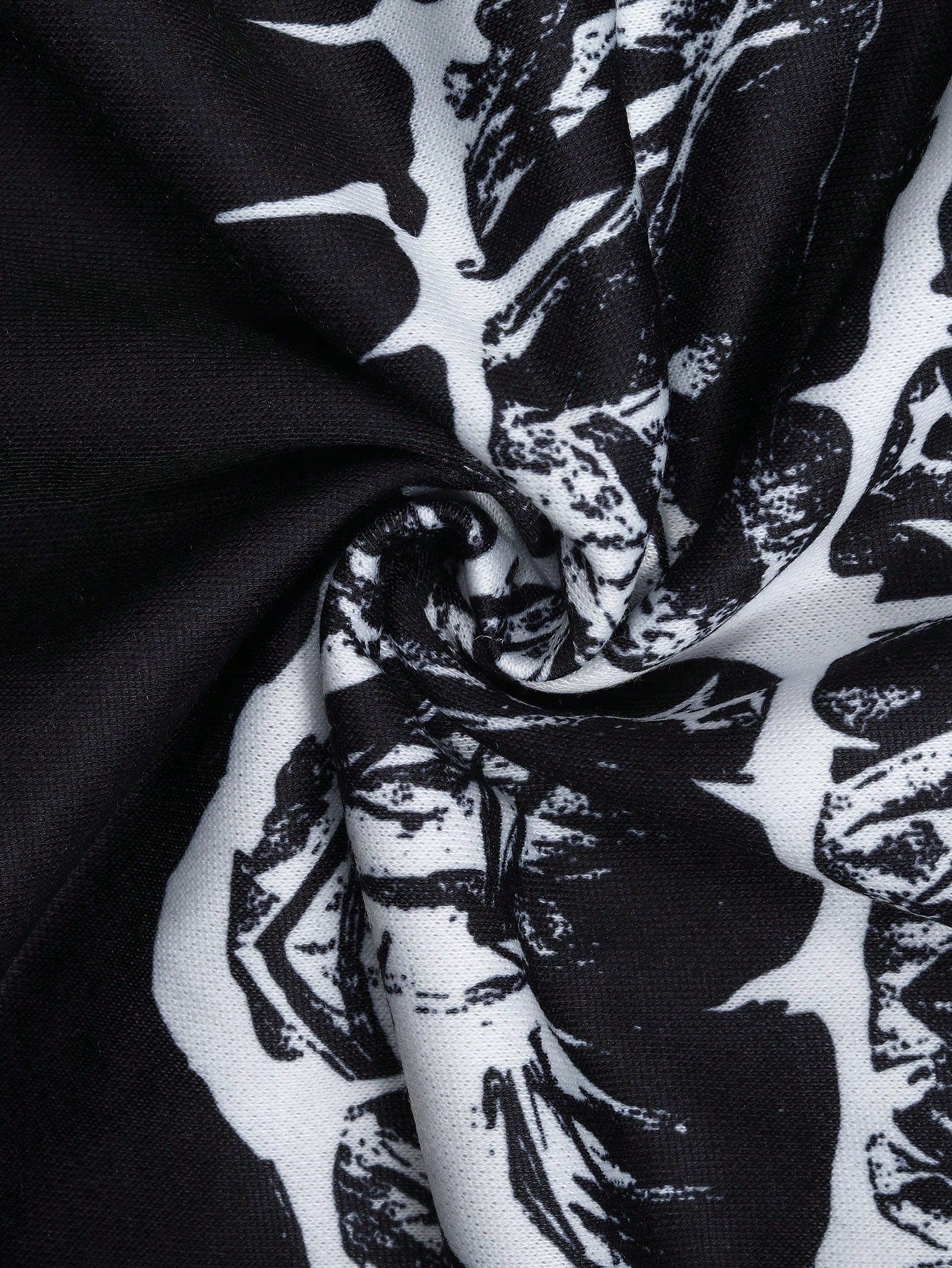 ROMWE Street Life Men's Anime Character Printed Long Sleeve Hoodie, Casual And Loose, Autumn/Winter
